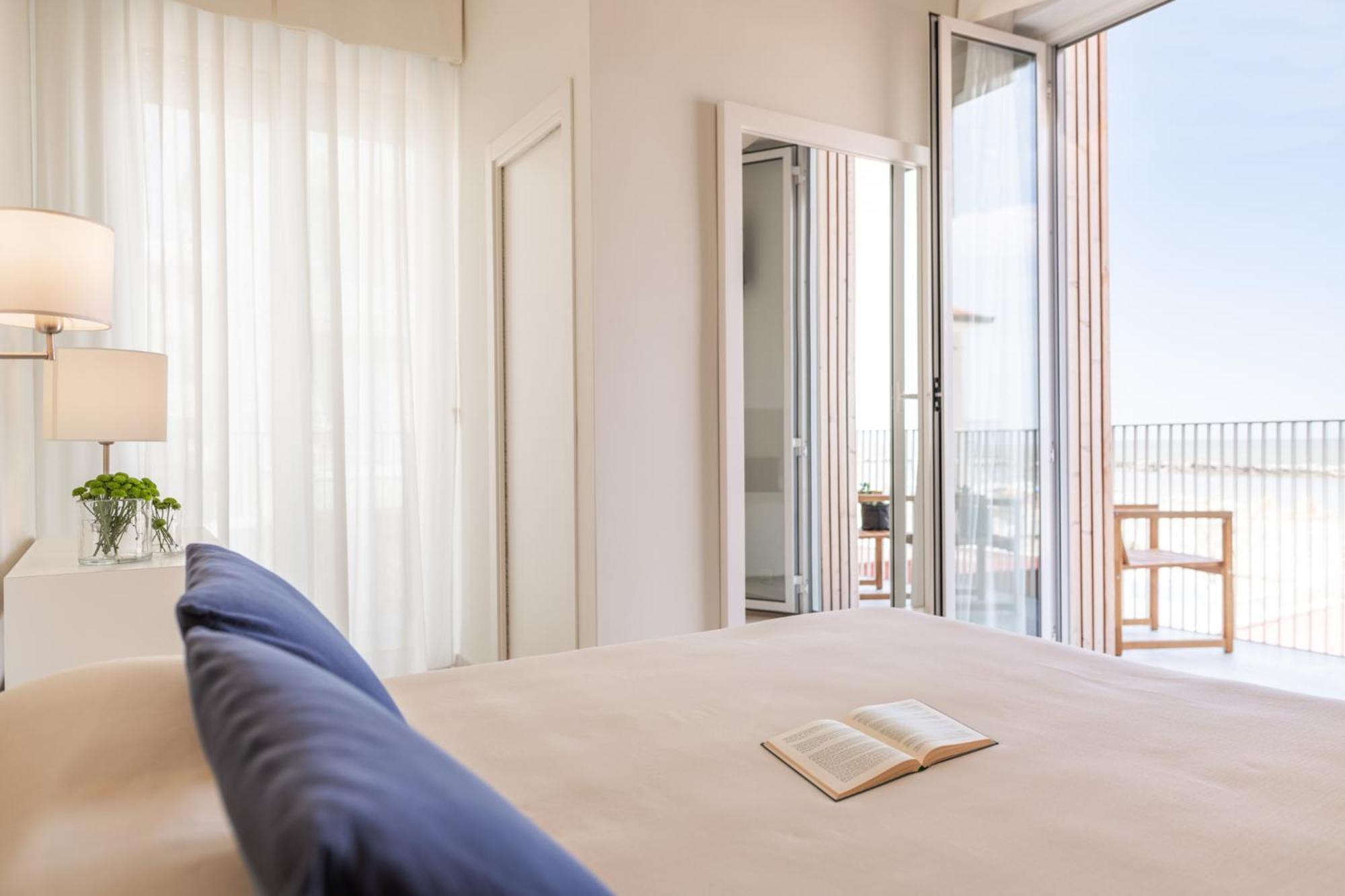 Hotel Capanni بيلاريا-إيجيا مارينا المظهر الخارجي الصورة