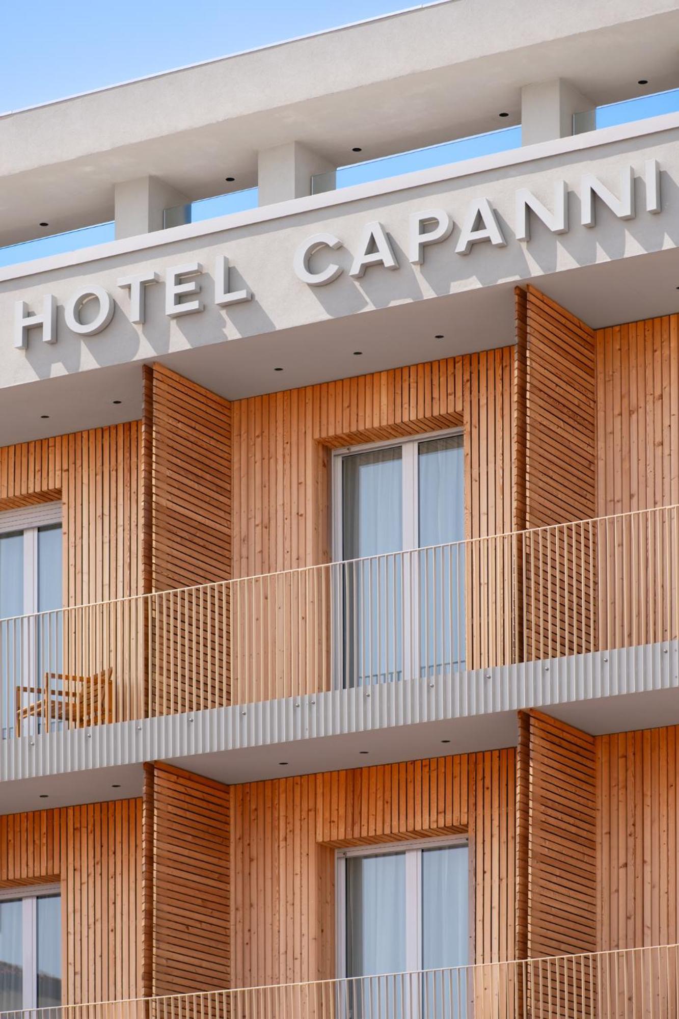 Hotel Capanni بيلاريا-إيجيا مارينا المظهر الخارجي الصورة